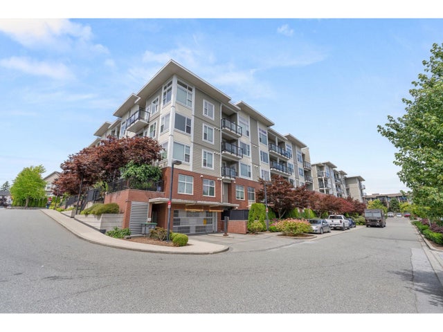 412 15956 86a Avenue, Surrey