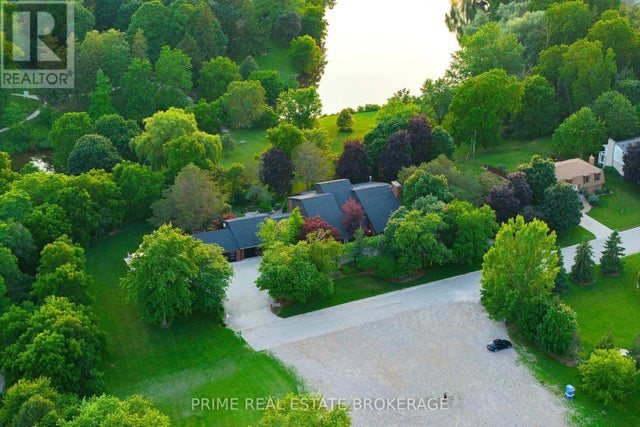 203 Riverside Drive, South Huron (exeter)