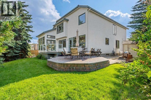 75 Hawkside Close Nw, Calgary