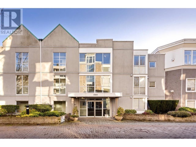 212 8460 Jellicoe Street, Vancouver