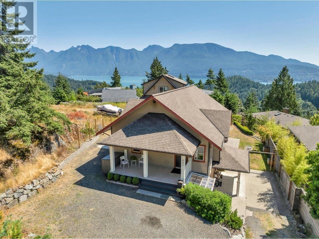 931 Rivendell Drive, Bowen Island
