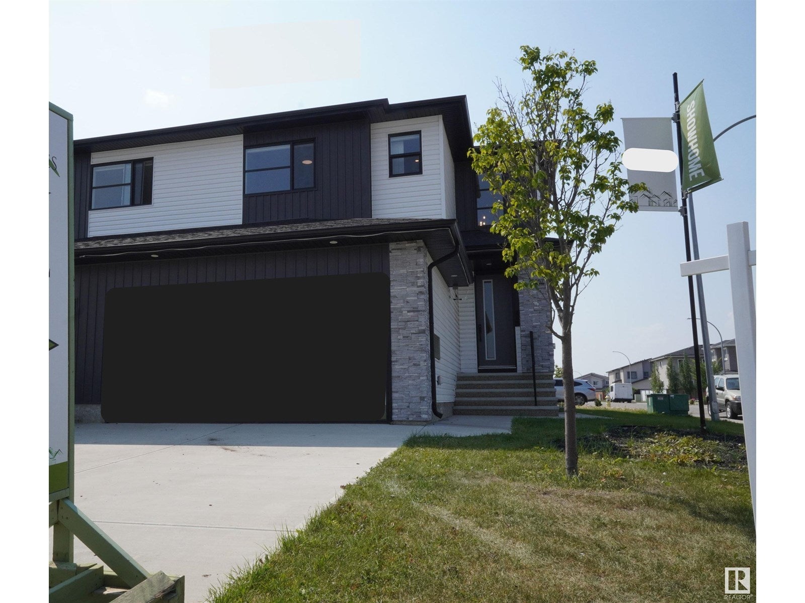 5557 Schonsee Dr Nw, Edmonton