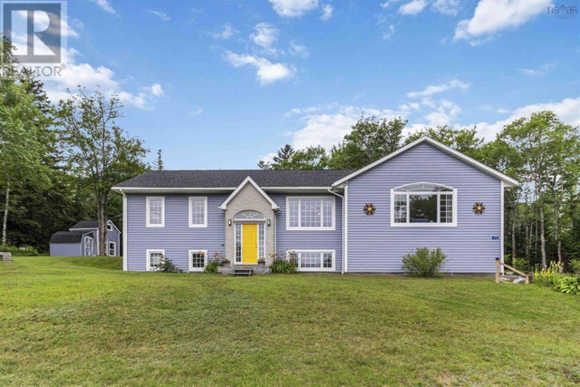 19 Mona Marie Lane, Fox Point