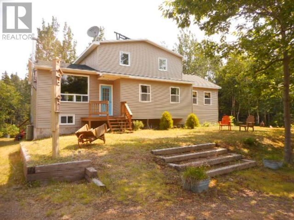00 Park Road, Birchy Lake