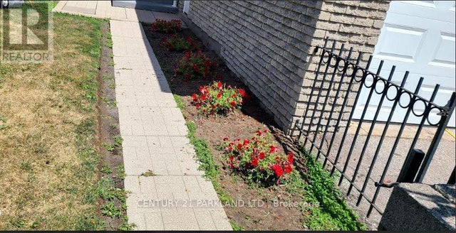 42 Antibes Drive, Toronto (westminster-Branson)