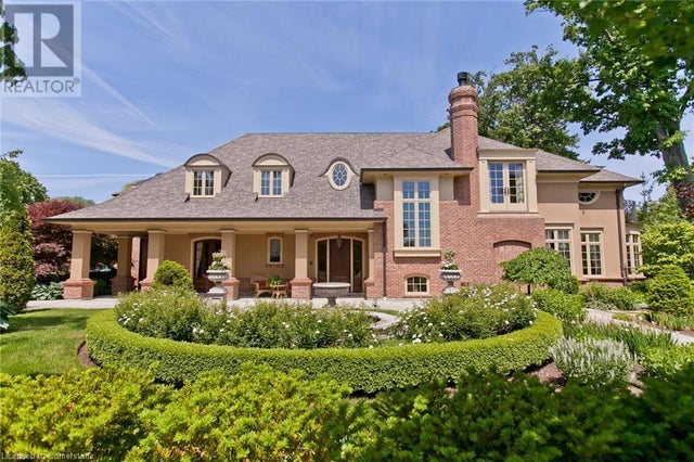 1081 Argyle Drive, Oakville
