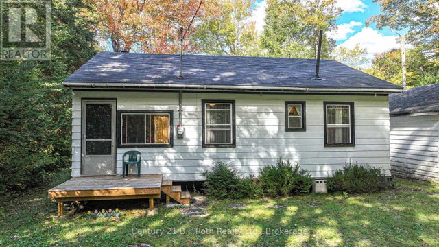 6571 Pioneer Village Lane, Ramara