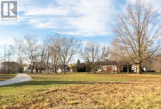 299 Gosfield Townline, Essex