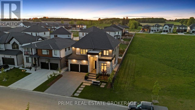 2540 Bridgehaven Drive, London North (north S)