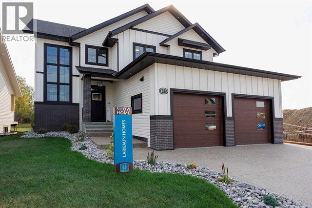 125 Emerald Drive, Red Deer