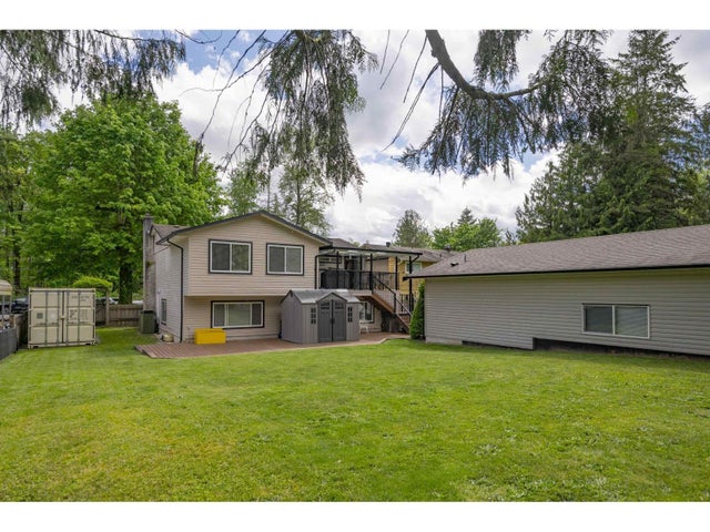 25035 10 Avenue, Langley