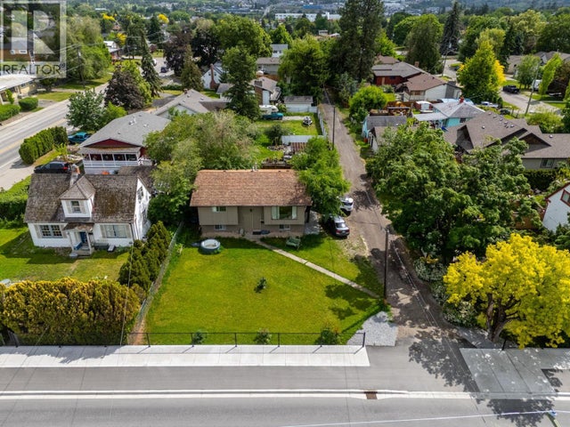1502 32 Avenue, Vernon