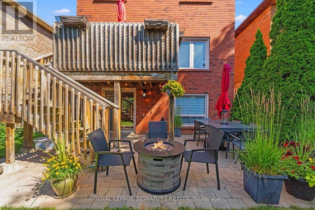 46 Marchwood Crescent, Richmond Hill (harding)