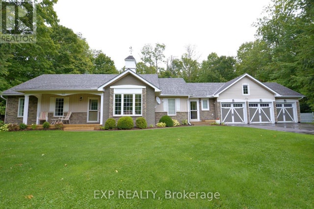 220 Gilwood Park Drive, Penetanguishene