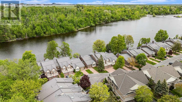 81 Waterford Drive, Ottawa