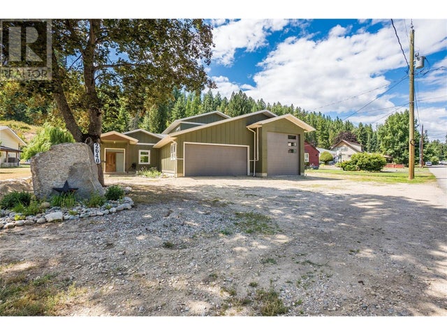 2640 10th Avenue, Castlegar