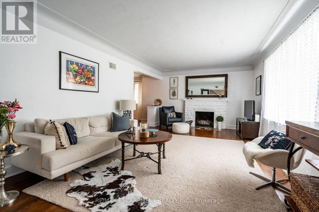 60 Inverness Avenue W, Hamilton (southam)