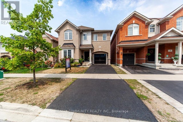 24 Raithby Crescent, Ajax (central East)