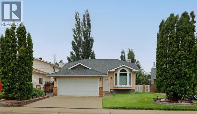 28 Parkland Place E, Brooks