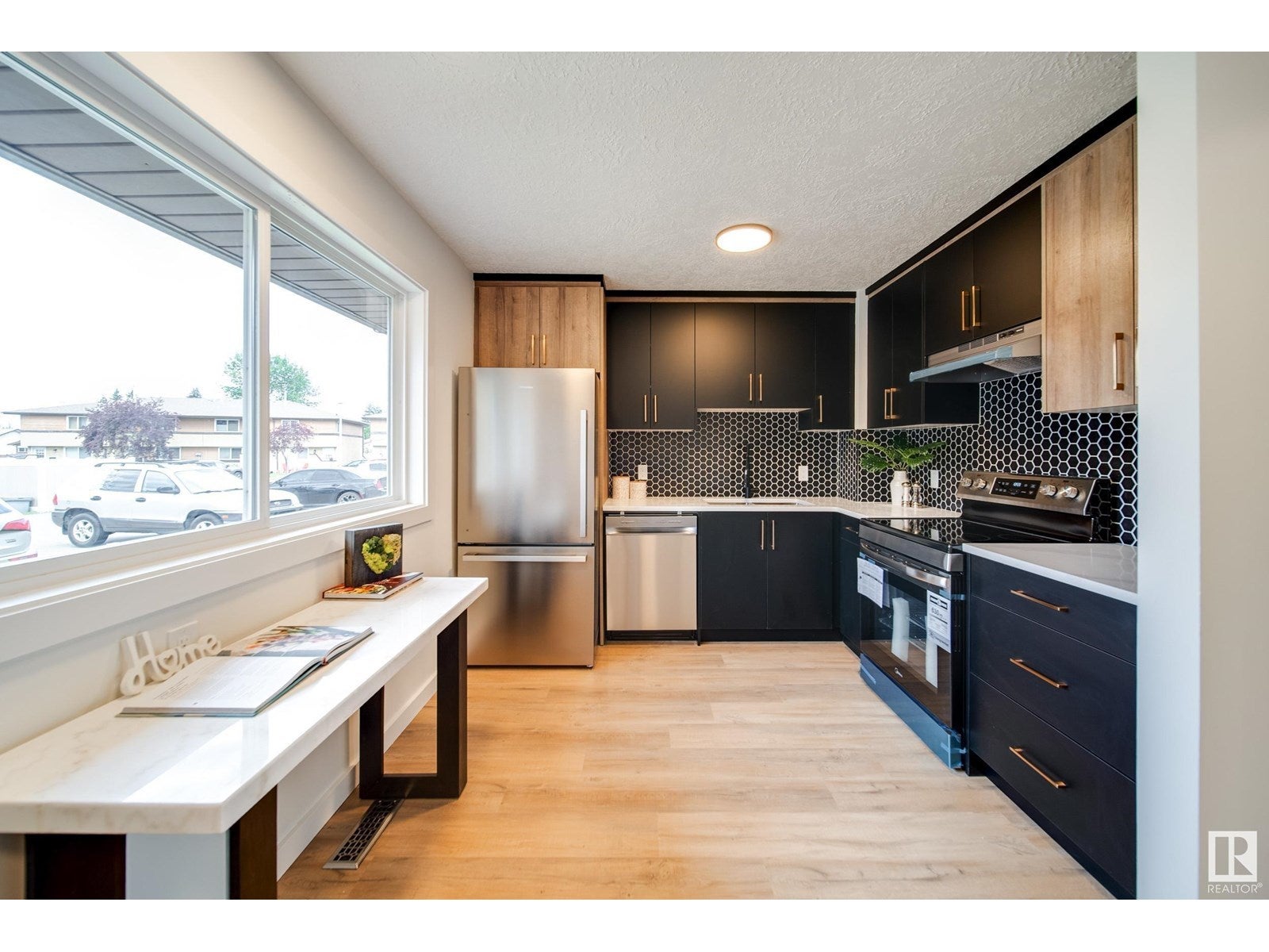 117 Woodborough Wy Nw, Edmonton