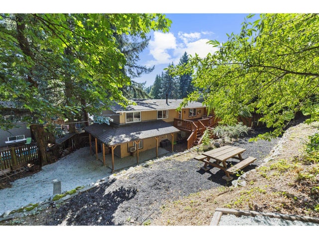 8258 Viola Place, Mission