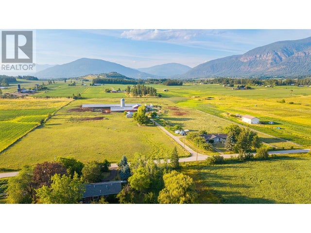 2516 20th Street, Lister