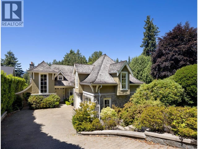 6154 Gleneagles Drive, West Vancouver