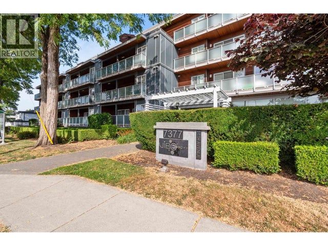 301 7377 14th Avenue, Burnaby