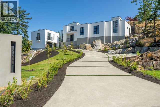 2080 Rolston Pl, Nanoose Bay