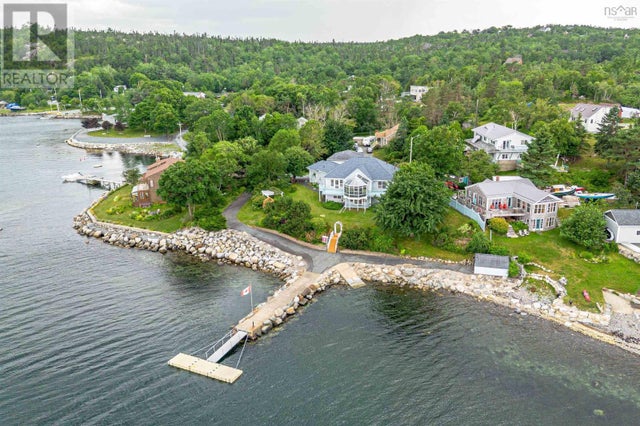 18 Keefe Drive, Purcell's Cove