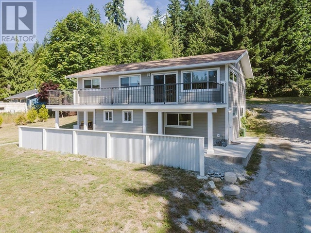 970 Cemetery Road, Gibsons