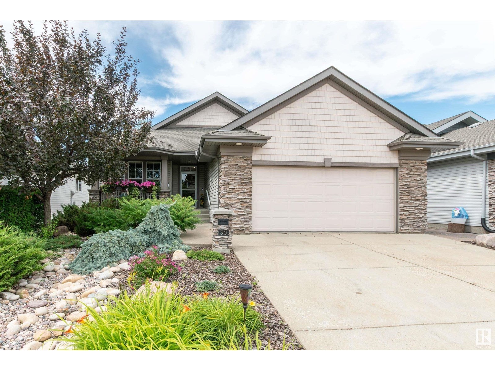 30 Ridgeview Co, Sherwood Park