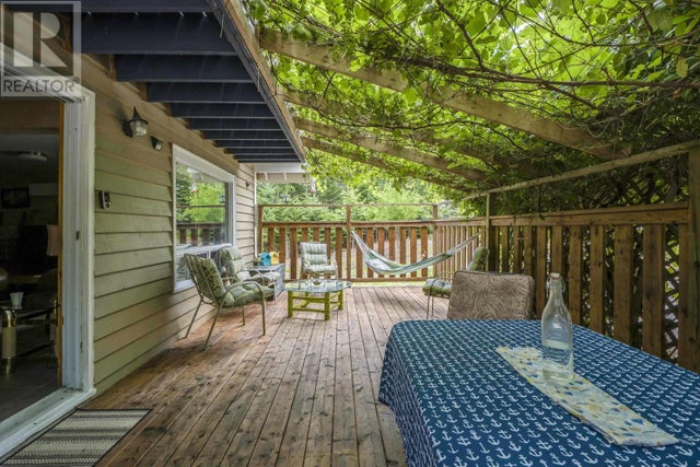 29 Narrows Basin Road, Martins River