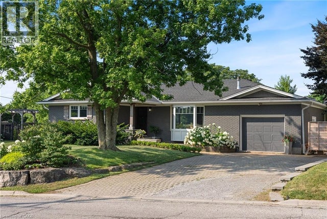 1 First Street, Waterdown