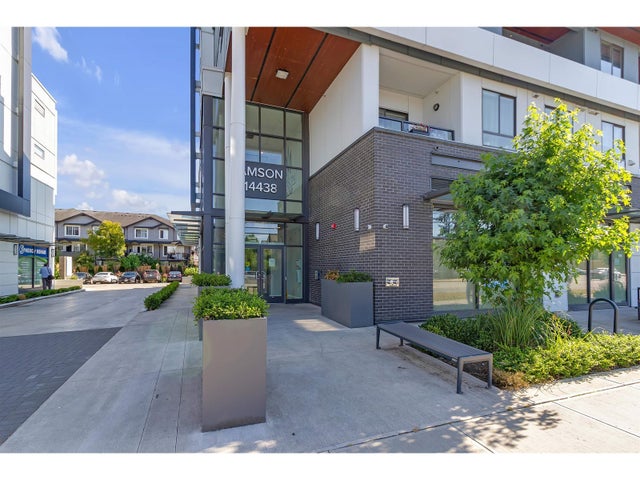 405 14438 72 Ave Street, Surrey