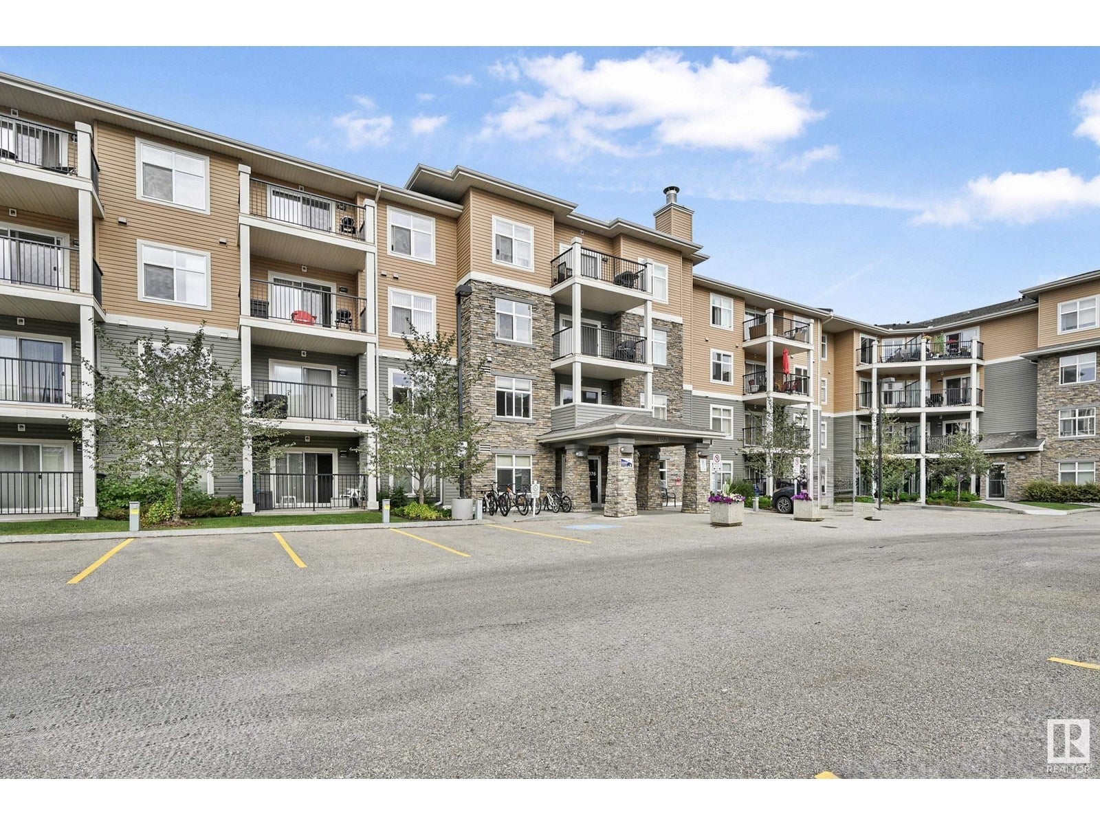 #335 6076 Schonsee Wy Nw, Edmonton