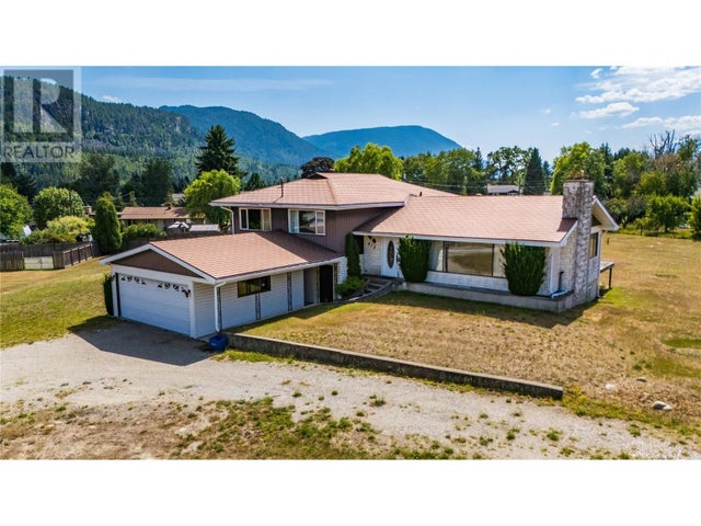 412 104th Street, Castlegar