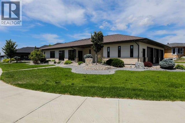 500 Gold Canyon Place S, Lethbridge