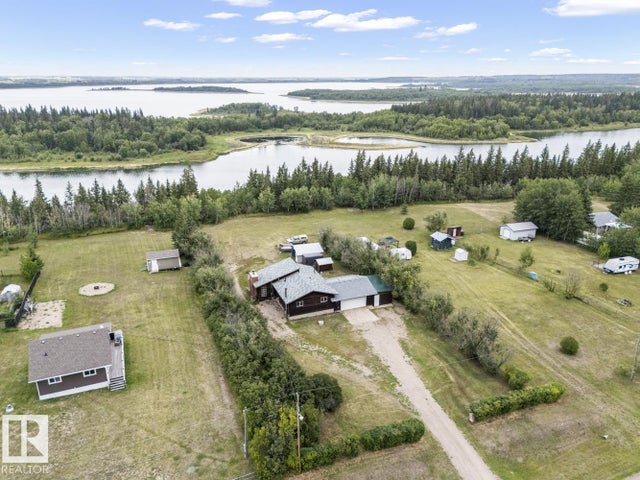 260, 57201 Rng Rd 102, Rural St. Paul County