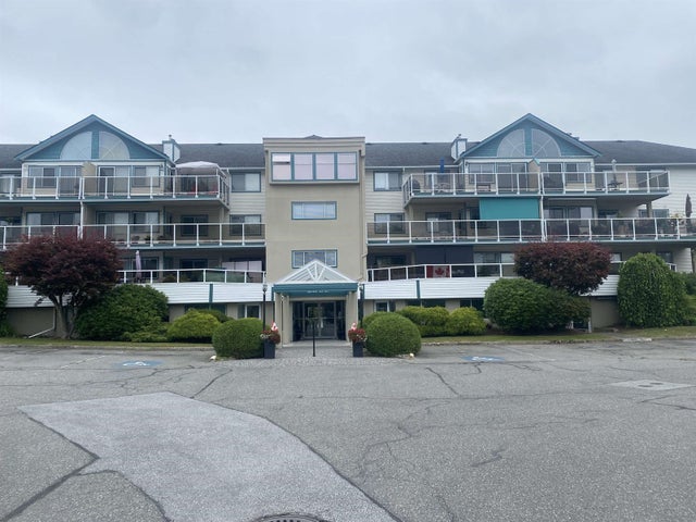 208 7500 Columbia Street, Mission