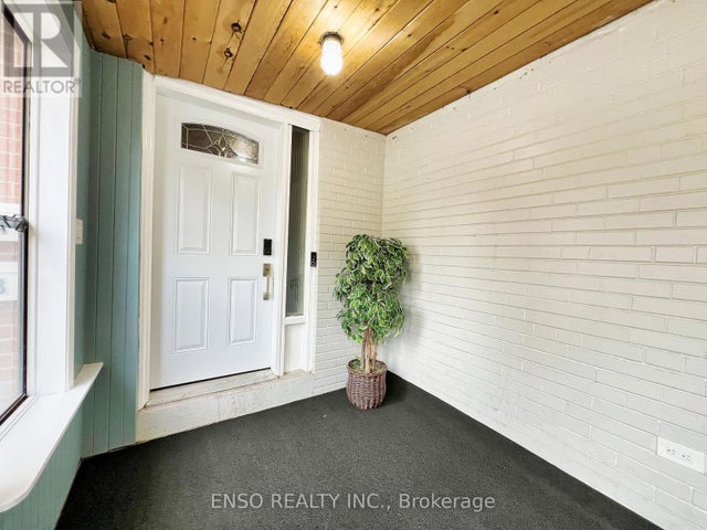 24 Gentry Crescent, Richmond Hill (crosby)