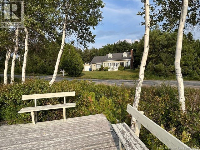 49 Front Road, Bay Du Vin