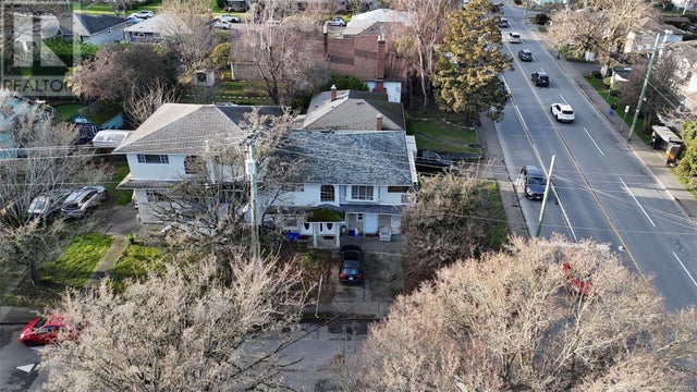 3176 Balfour Ave, Victoria