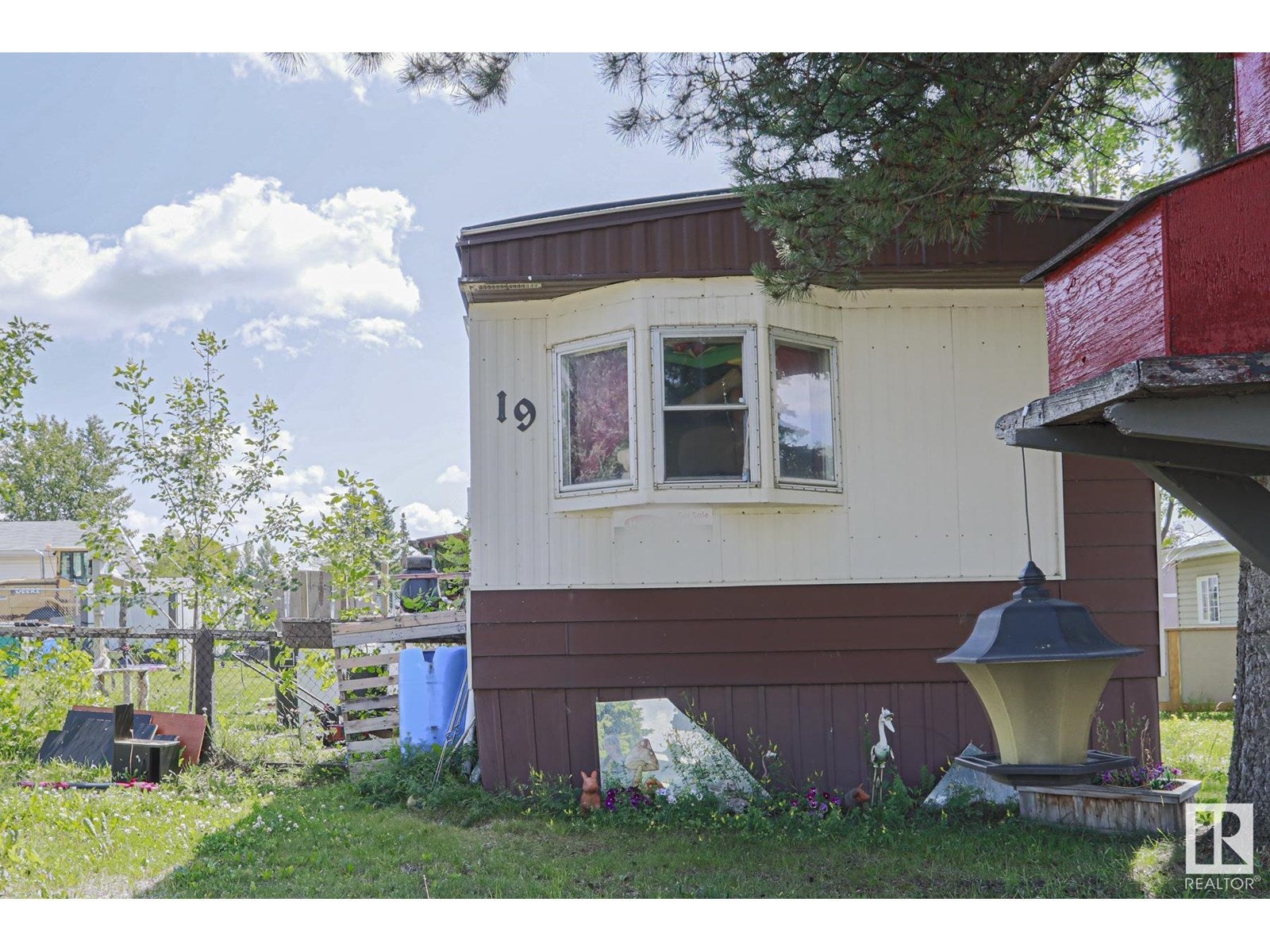 19 Ridgeway Dr Nw, Edmonton