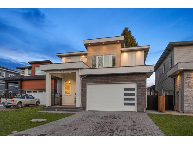 7464 115 Street, Delta