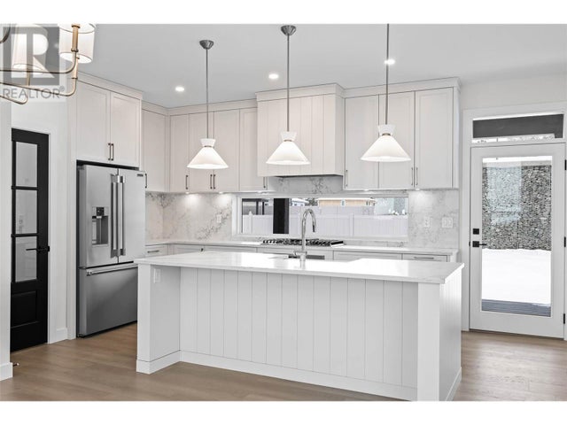 1294 Brechin Place, Kamloops