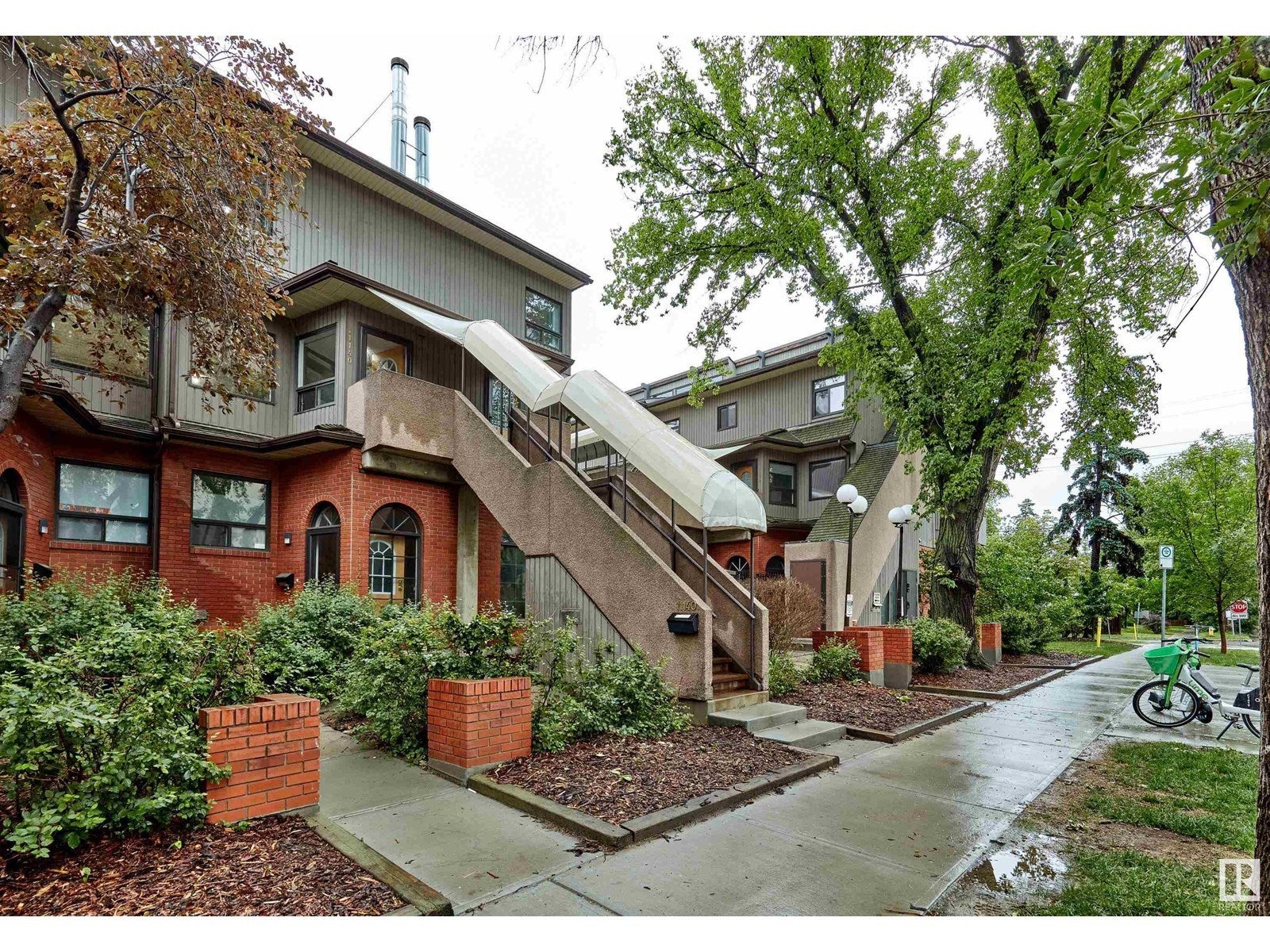11140 83 Av Nw, Edmonton