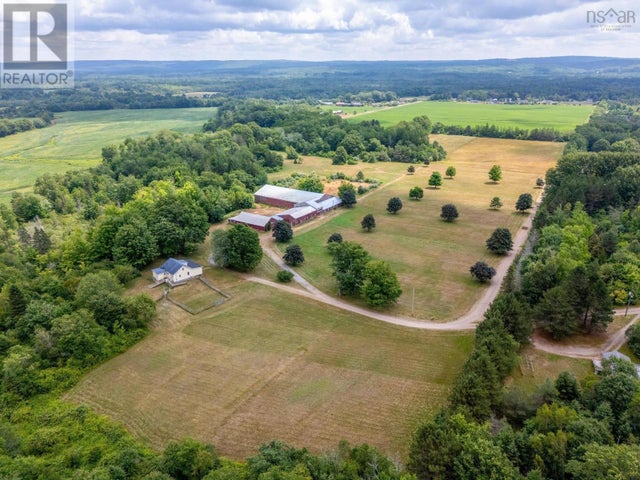 85 Greenhouse Road, Nictaux