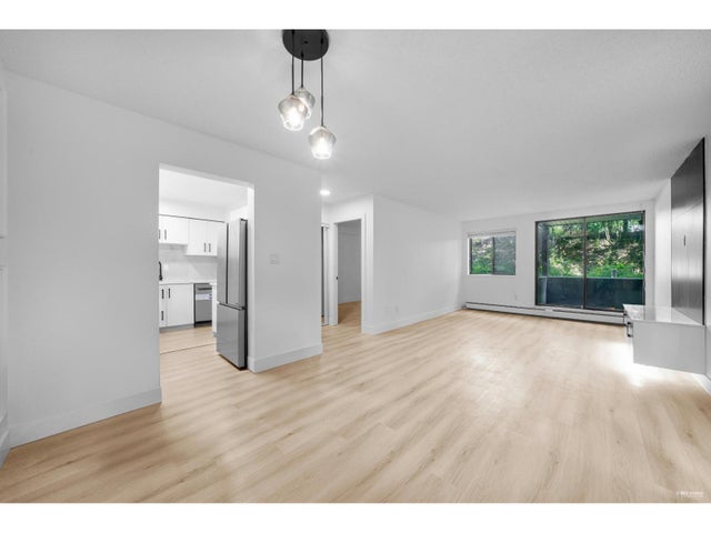 111 10698 151a Street, Surrey