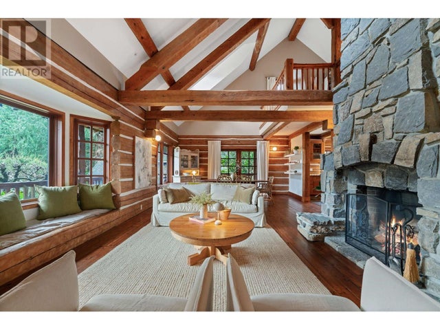 5851 Eagle Island, West Vancouver